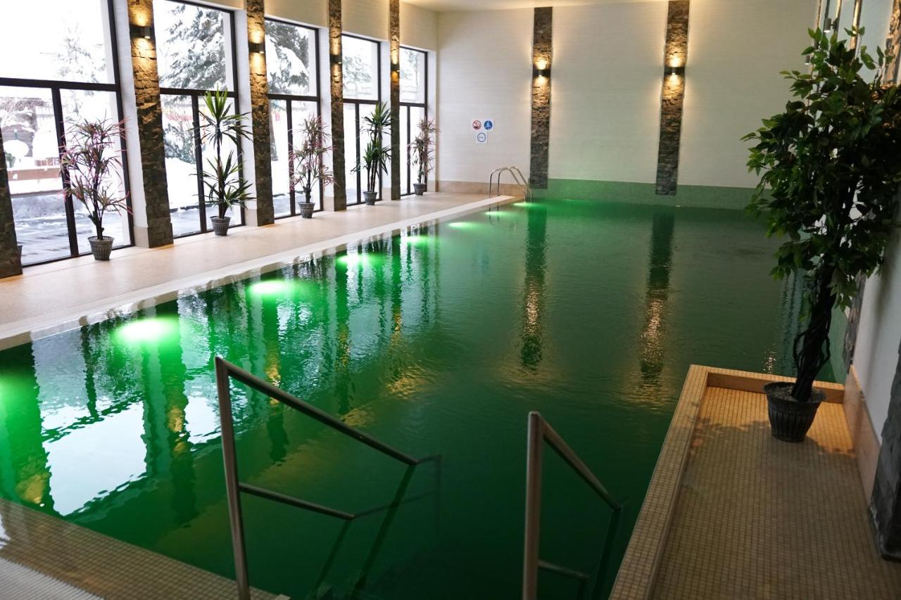 Hotel Olivia Medical Spa Skomielna Czarna المظهر الخارجي الصورة